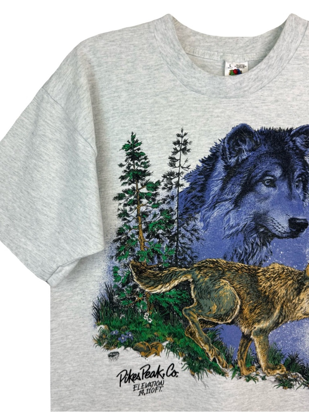 Rare Vintage 90s Pikes Peak Colorado Wolf Graphic Nature T-Shirt